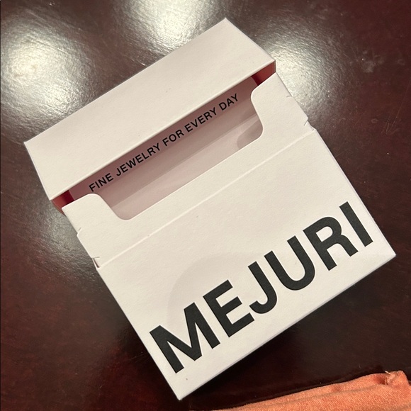 Brand New Mejuri 14k Yellow Gold Beaded Spheres Chain Bracelet - Picture 6 of 8